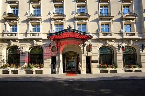 Le Royal Monceau Raffles Paris